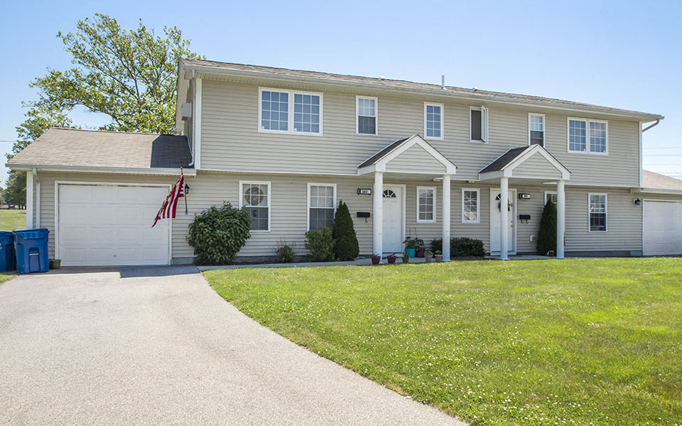 NAVSTA Newport Homes Rental Homes in Middletown, RI Photos